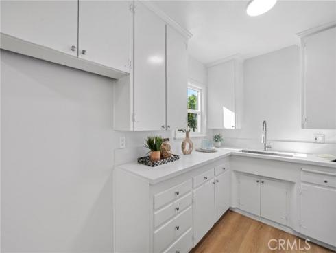 2100 W Valencia , Fullerton, CA