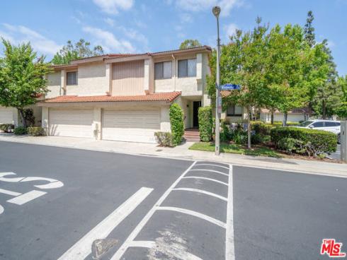 845 Whitewater 68 Drive, Fullerton, CA