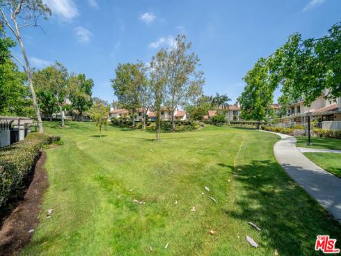 845 Whitewater 68 Drive, Fullerton, CA