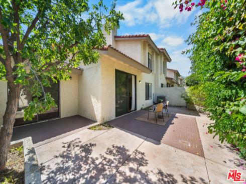 845 Whitewater 68 Drive, Fullerton, CA