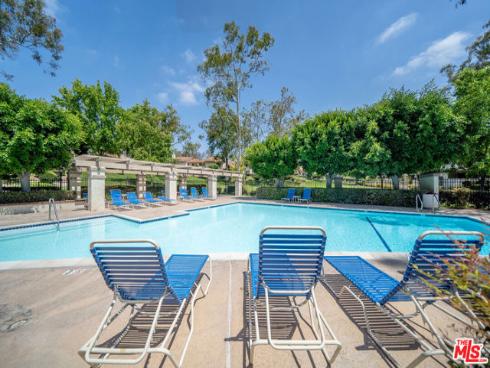 845  Whitewater  68  Drive, Fullerton, CA