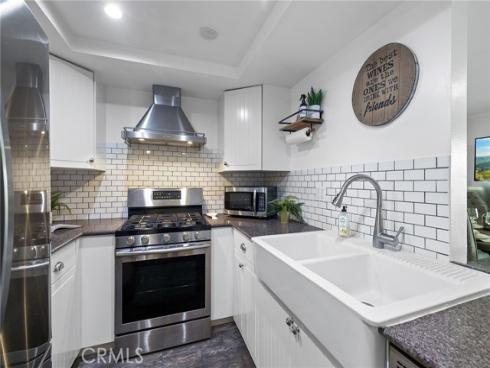 1117 Rosecrans 15A Avenue, Fullerton, CA