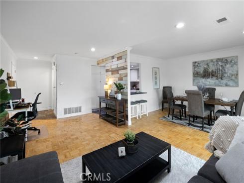 1117 Rosecrans 15A Avenue, Fullerton, CA