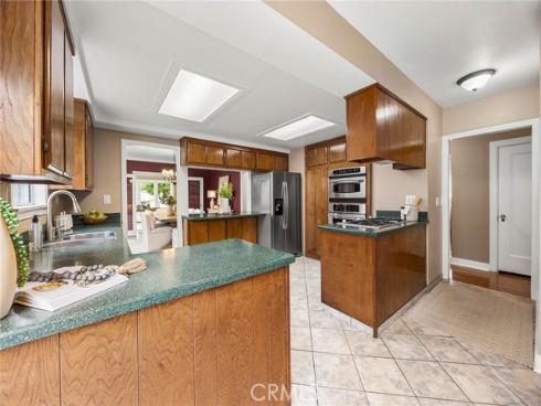 229 W Brookdale   Place, Fullerton, CA