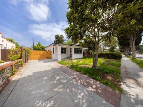 329 W Whiting   Avenue, Fullerton, CA