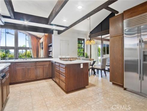 1001 W Las Palmas , Fullerton, CA