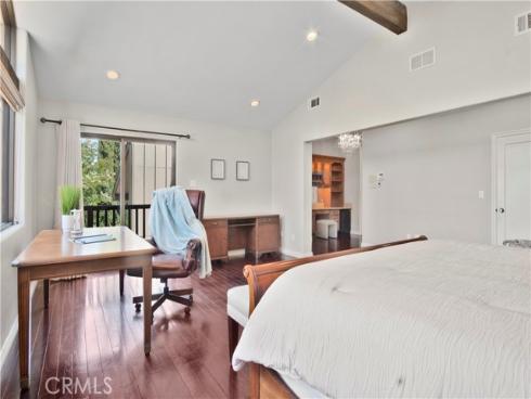 1001 W Las Palmas , Fullerton, CA