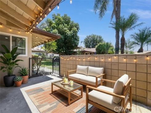 1784 E Commonwealth , Fullerton, CA