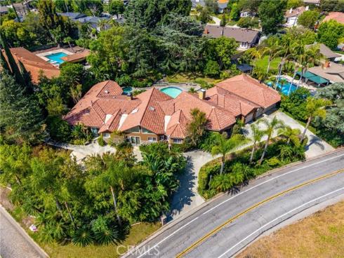 200 W. Hermosa Drive