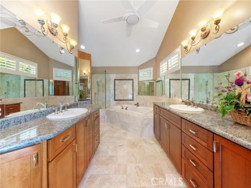 200 W Hermosa Drive, Fullerton, CA
