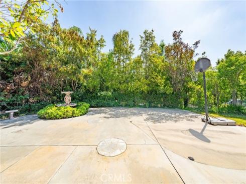200 W Hermosa Drive, Fullerton, CA