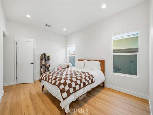 422 W Amerige Avenue, Fullerton, CA