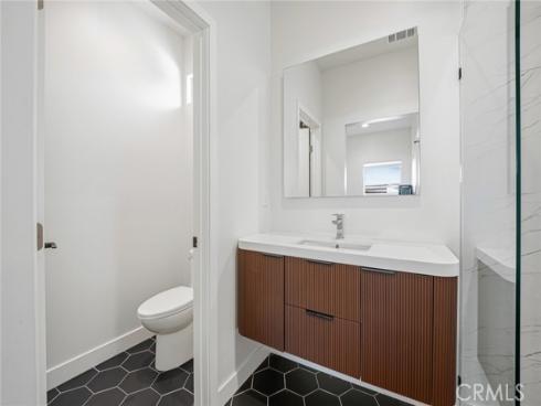 422 W Amerige Avenue, Fullerton, CA