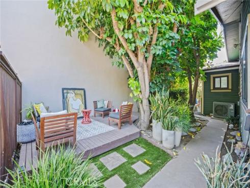 422 W Amerige Avenue, Fullerton, CA