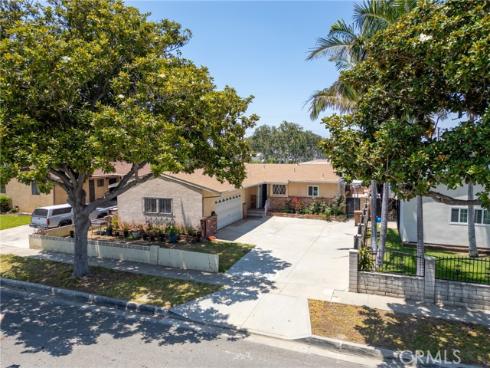 517 S Newell  , Fullerton, CA