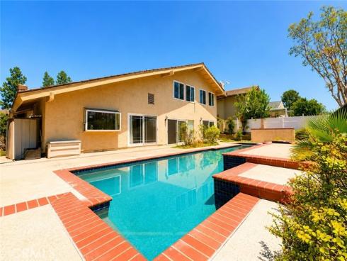 1730 N Hale Avenue, Fullerton, CA
