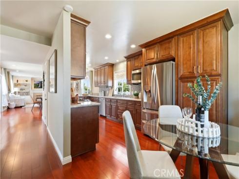 2524 Hartford Avenue, Fullerton, CA