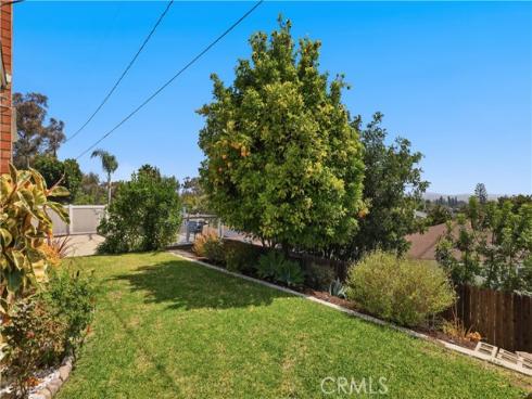 2524 Hartford Avenue, Fullerton, CA