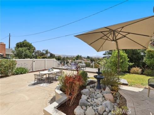 2524 Hartford Avenue, Fullerton, CA