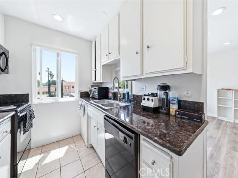 400 N Acacia c 39 , Fullerton, CA
