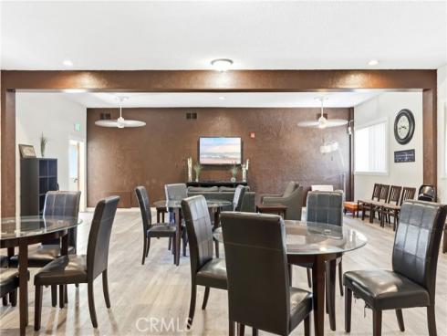400 N Acacia c 39 , Fullerton, CA