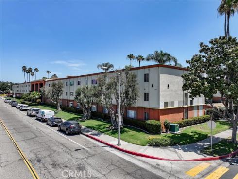 400 N Acacia c 39 , Fullerton, CA