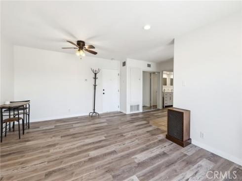 400 N Acacia c 39 , Fullerton, CA