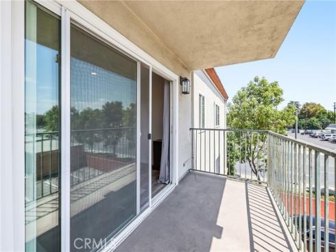 400 N Acacia c 39 , Fullerton, CA