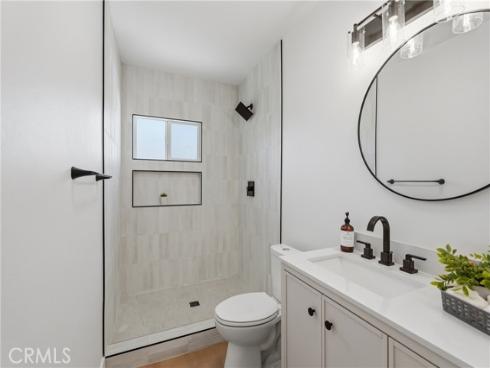 1500 W Elm , Fullerton, CA