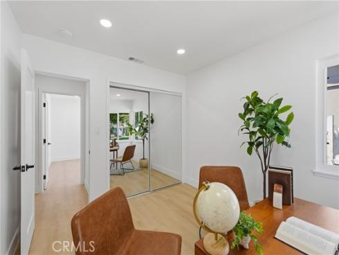 1500 W Elm , Fullerton, CA