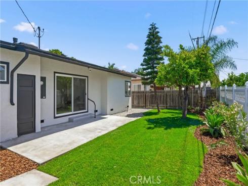 1500 W Elm  , Fullerton, CA