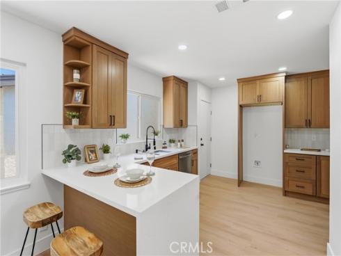 1500 W Elm , Fullerton, CA