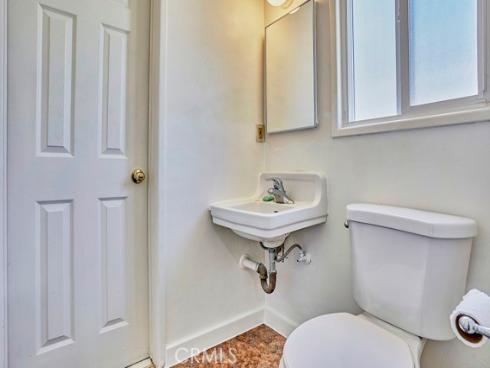 1001 S Adams , Fullerton, CA