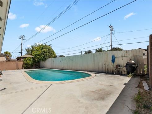 4224 W Ash Avenue, Fullerton, CA
