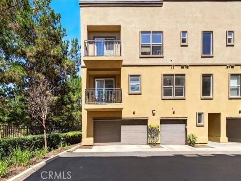 1105 Armstrong Drive, Fullerton, CA