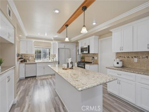 1517  Moonbeam   Place, Fullerton, CA