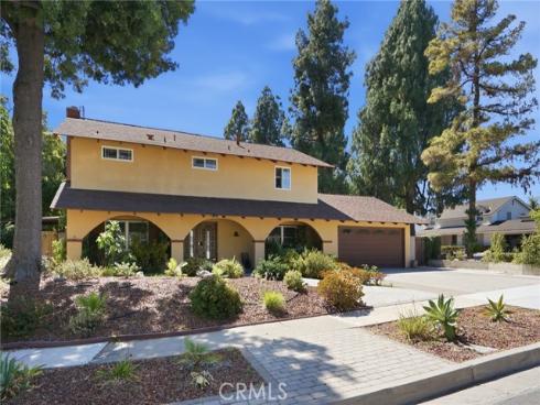 1517  Moonbeam   Place, Fullerton, CA