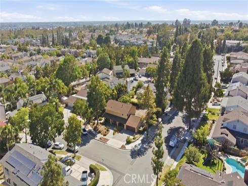 1517  Moonbeam   Place, Fullerton, CA