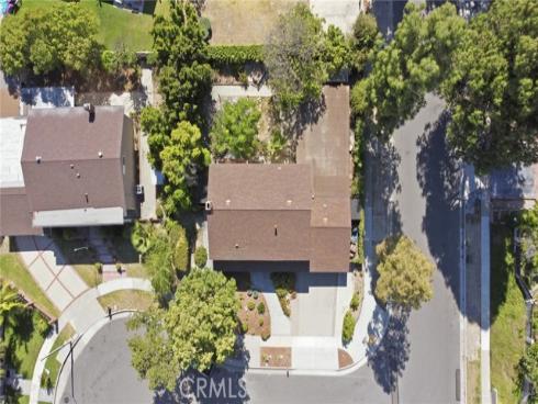 1517  Moonbeam   Place, Fullerton, CA