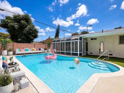 513  Newkirk  , Fullerton, CA