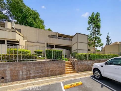3054 Associated 26 , Fullerton, CA