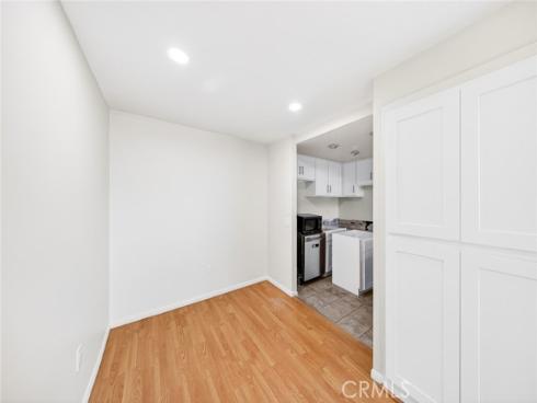 3054 Associated 26 , Fullerton, CA