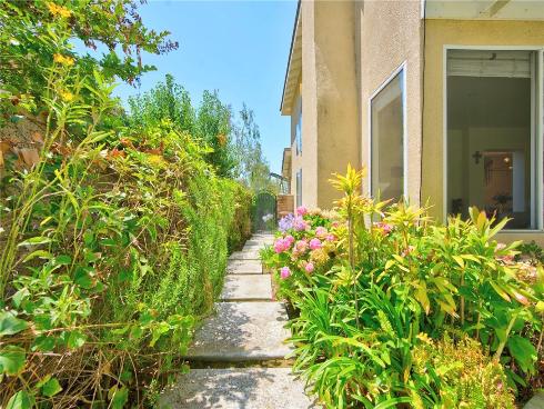 1355  Canterbury  , Fullerton, CA