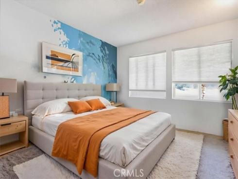1310 N Placentia , Fullerton, CA