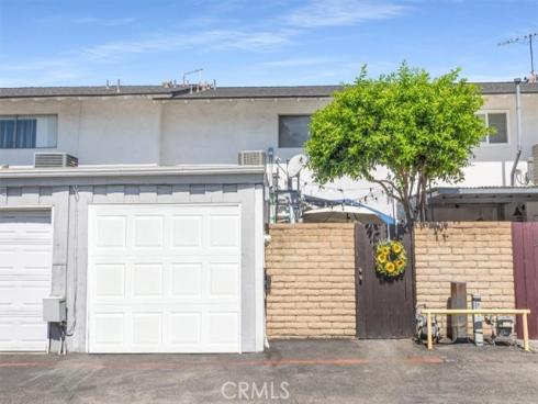1310 N Placentia  , Fullerton, CA