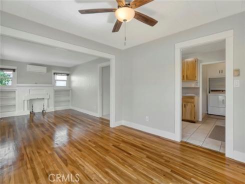 714 E Chapman Avenue, Fullerton, CA