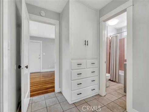 714 E Chapman Avenue, Fullerton, CA