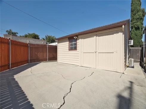 714 E Chapman Avenue, Fullerton, CA
