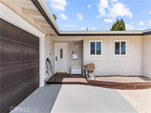 1301 W Roberta , Fullerton, CA