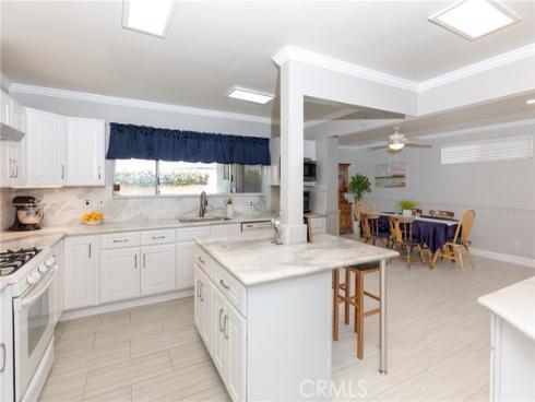 1879  Carol  , Fullerton, CA
